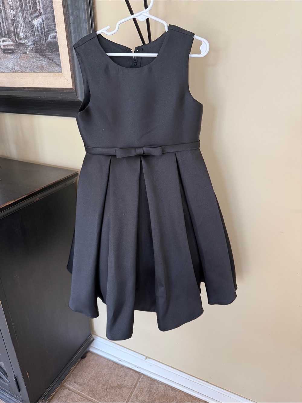 Girls Black Sleeveless Pleated Party Dress with Bow Waist